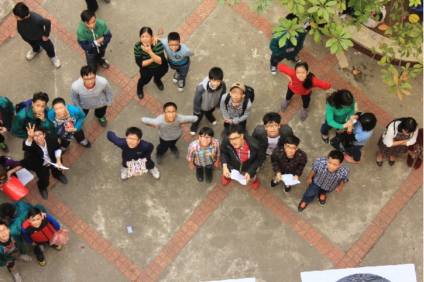 Cuộc thi thả trứng 2015: Hạ cánh xuống hành tinh NTT